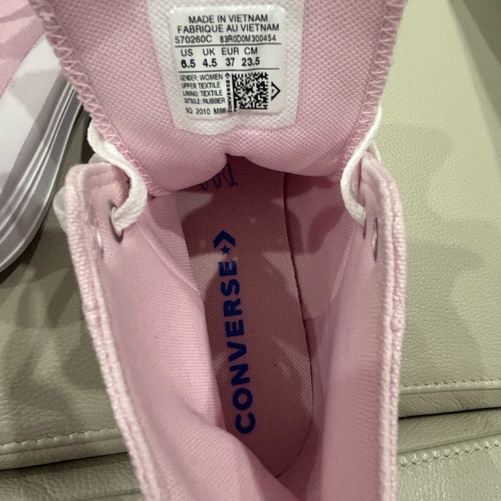 ⭐️PRICE ⬇️
 CONVERSE ALL STAR • Soft Pink High Tops • 6.5 • - Picture 4 of 11